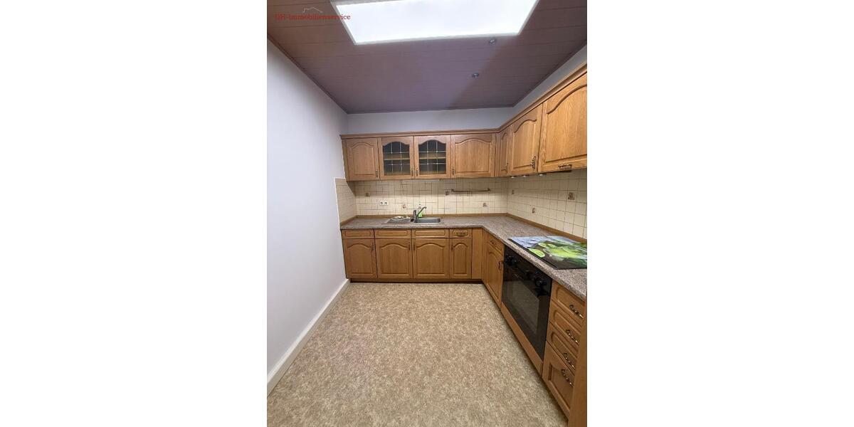 Dachgeschoßwohnung Glauchau - 2 Zimmer, 55 m&sup2;, 360&euro; | Angebot:24571768