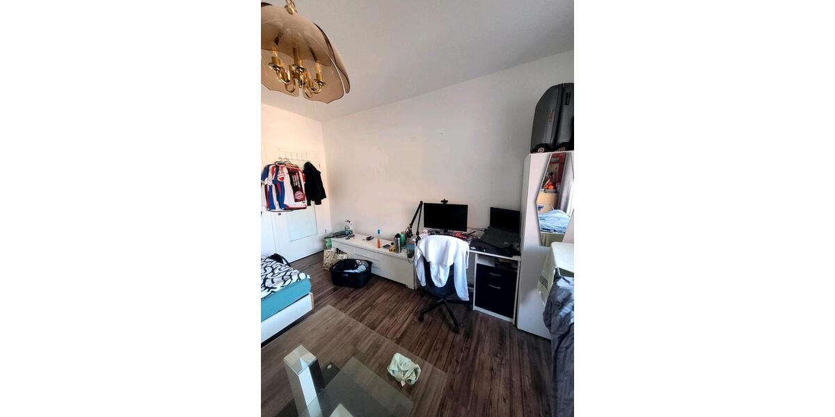 Wohnen auf Zeit Hannover Linden-Limmer - 17 Zimmer, 65 m&sup2;, 490&euro; | Angebot:25356078