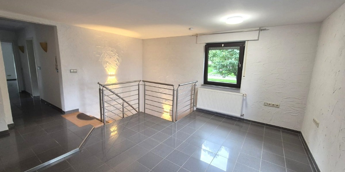 Gepflegte, großzügige 2-Etagen-Wohnung mit Kamin & Carport zu vermieten – wohnen wie im eigenen Haus - Maisonettenwohnung Gonbach Rheinland-Pfalz | Angebot:24409001