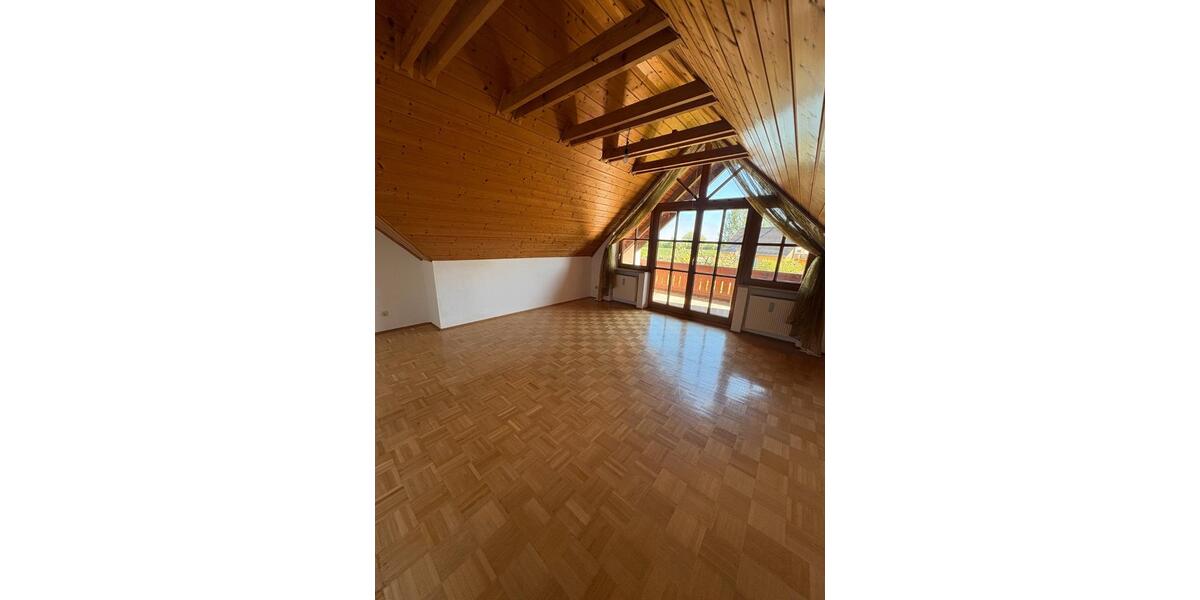 Etagenwohnung Niederschönenfeld - 4 Zimmer, 116 m&sup2;, 1.050&euro; | Angebot:26648175