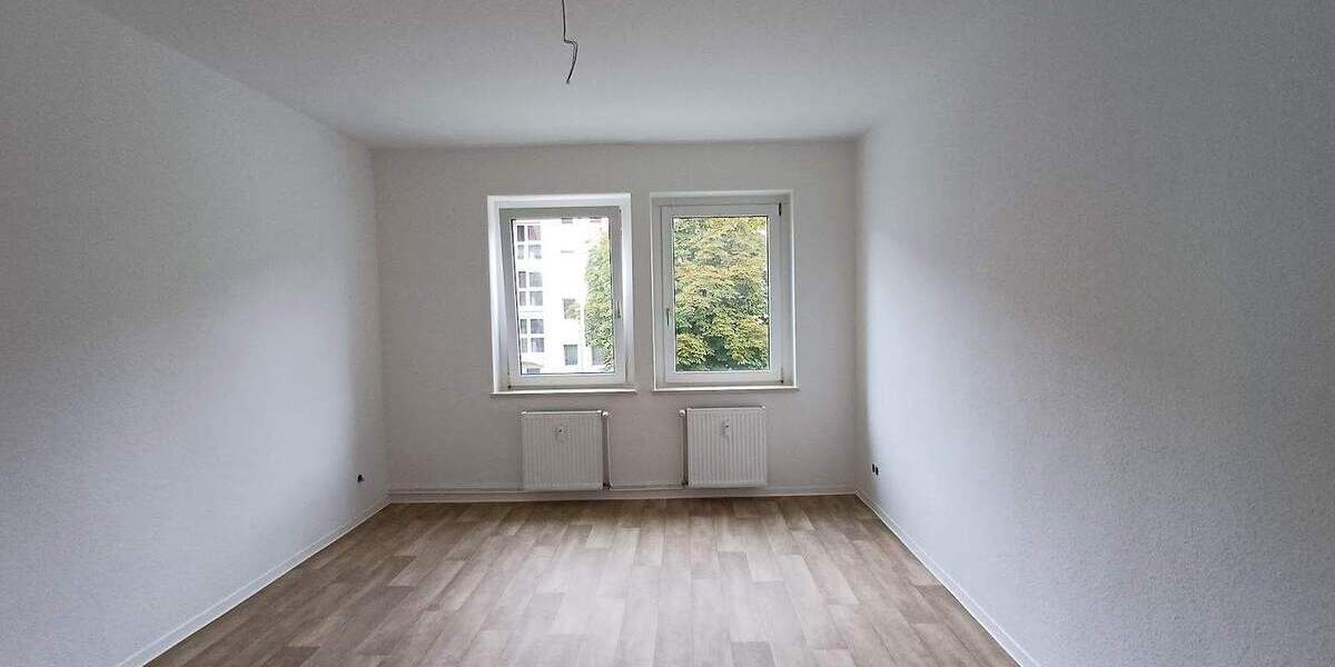 Etagenwohnung Merseburg - 2 Zimmer, 51 m&sup2;, 310&euro; | Angebot:25776945