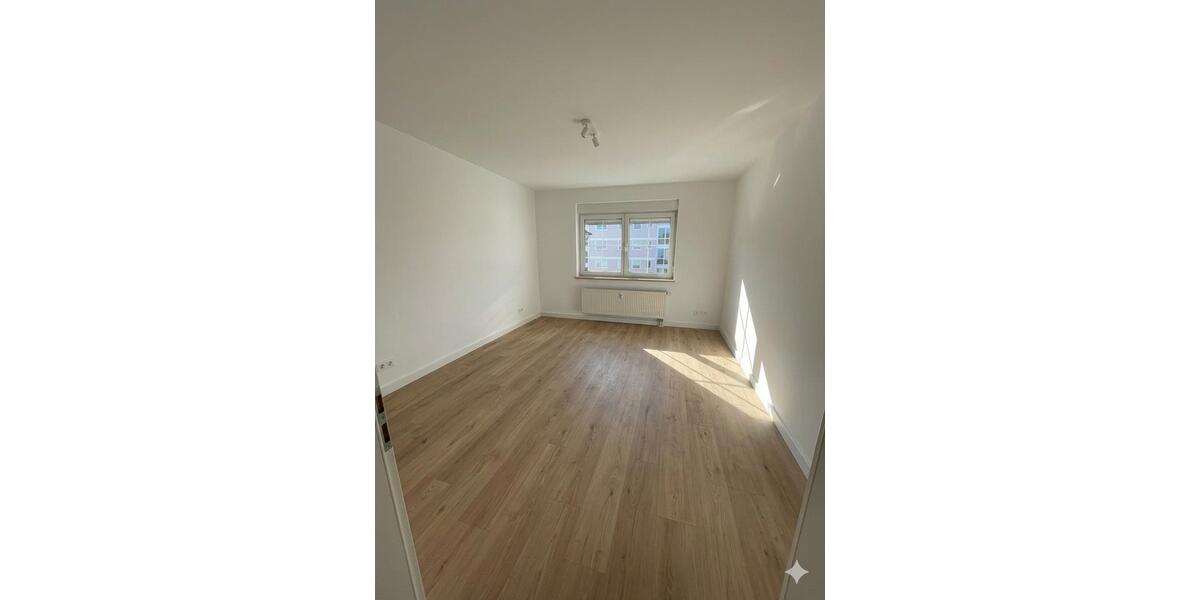 Etagenwohnung Altenstadt an der Waldnaab - 2 Zimmer, 63 m&sup2;, 600&euro; | Angebot:26123372