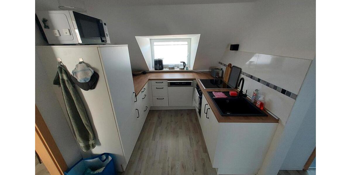 Dachgeschoßwohnung Nordenham - 2 Zimmer, 60 m&sup2;, 600&euro; | Angebot:26705854