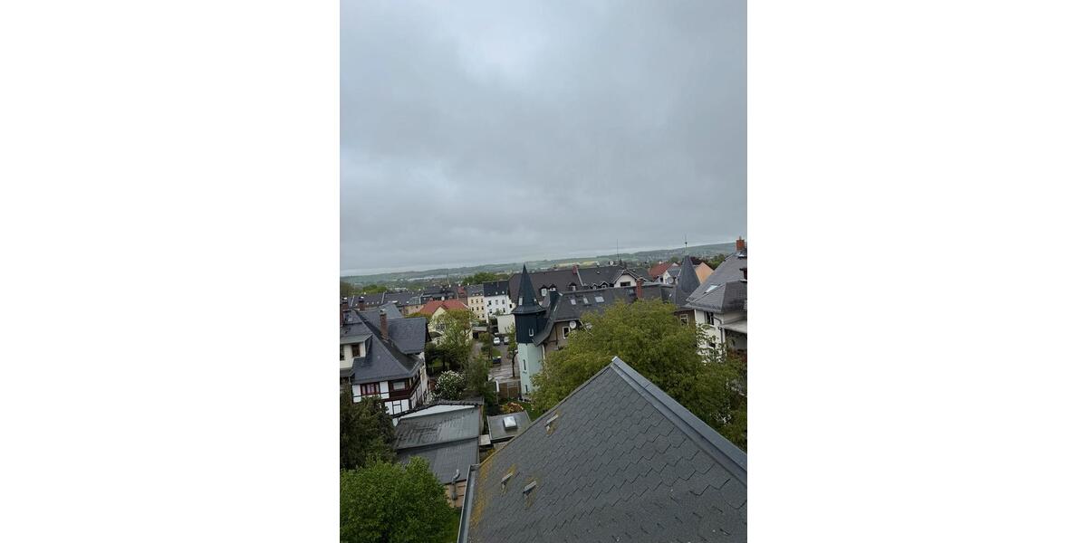 Dachgeschoßwohnung Meerane - 3 Zimmer, 80 m&sup2;, 562&euro; | Angebot:26613602