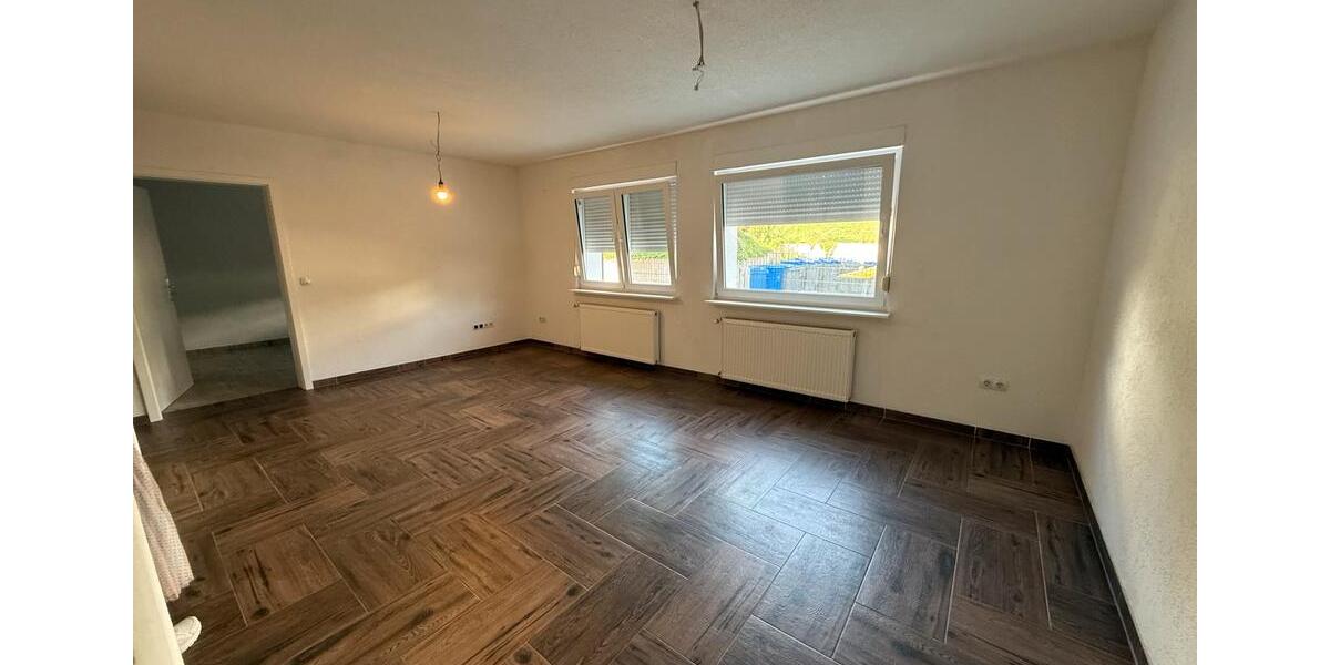 Etagenwohnung Bad Berleburg - 4 Zimmer, 84 m&sup2;, 800&euro; | Angebot:26706015