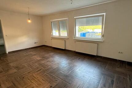 Wohnung Bad Berleburg - 4 Zimmer, 84 m&sup2;, 800&euro; | Angebot:26706015
