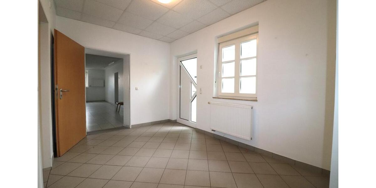 Gewerbeobjekt Schweinfurt Haardt - 1.400&euro; | Angebot:23250756