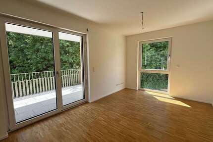 Wohnung Remseck am Neckar - 3 Zimmer, 80 m&sup2;, 1.560&euro; | Angebot:25920399