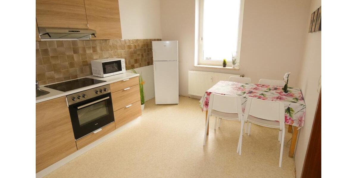 Wohnen auf Zeit Schwandorf - 14 Zimmer, 120 m&sup2;, 600&euro; | Angebot:24946736