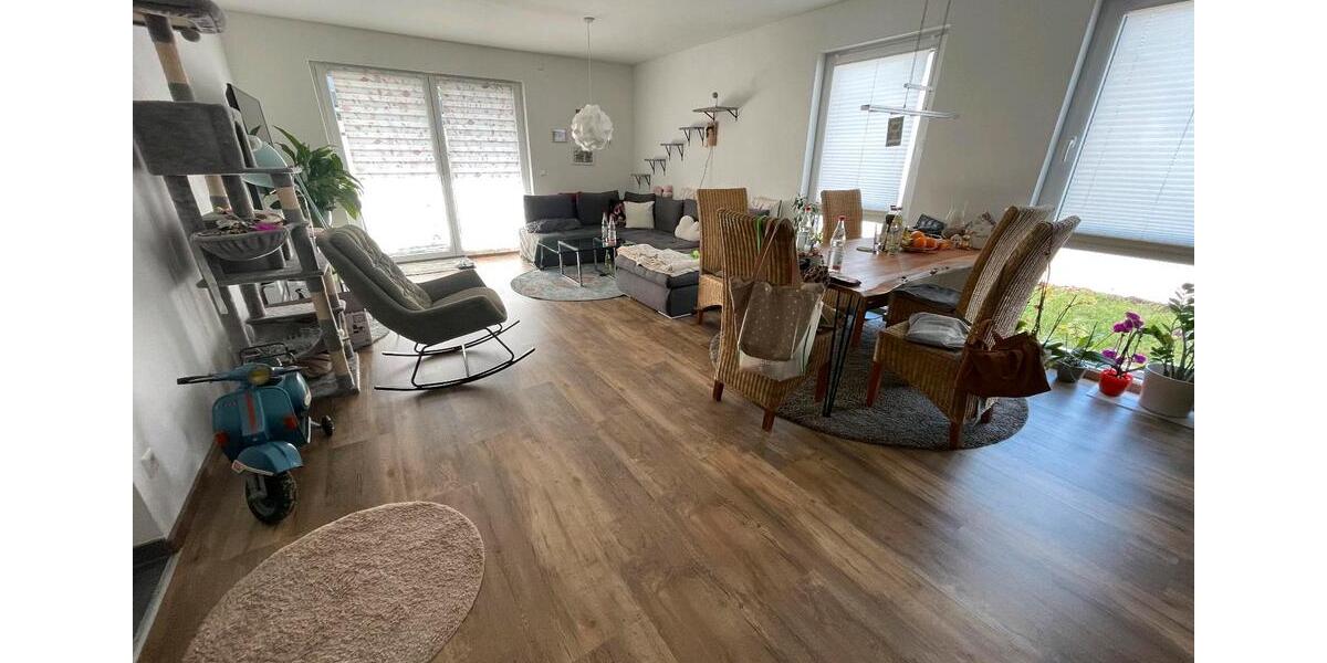 Erdgeschoßwohnung Hüttlingen - 3 Zimmer, 84 m&sup2;, 1.050&euro; | Angebot:25174487