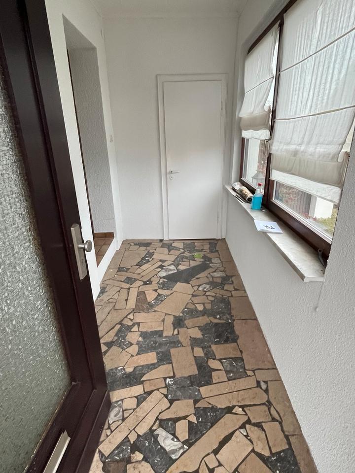 Freistehendes Einfamilienhaus mit schönem Garten in Theley