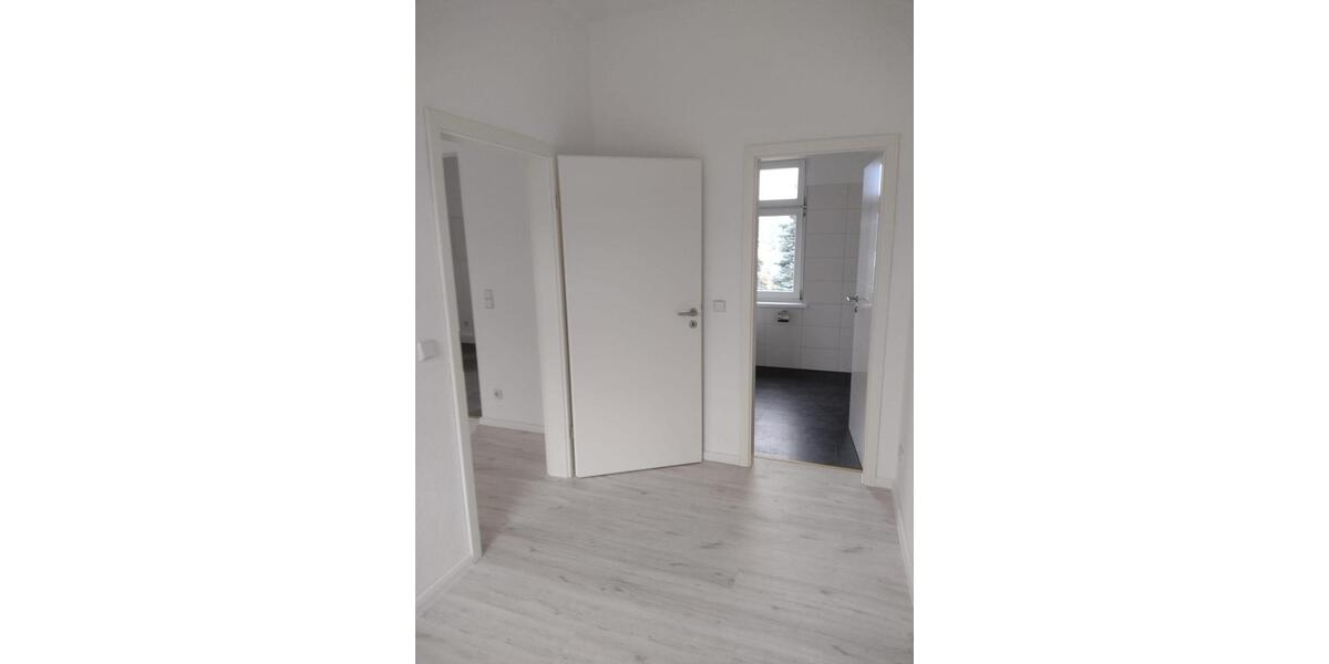 Etagenwohnung Ahrensfelde - 2 Zimmer, 35 m&sup2;, 380&euro; | Angebot:25855428