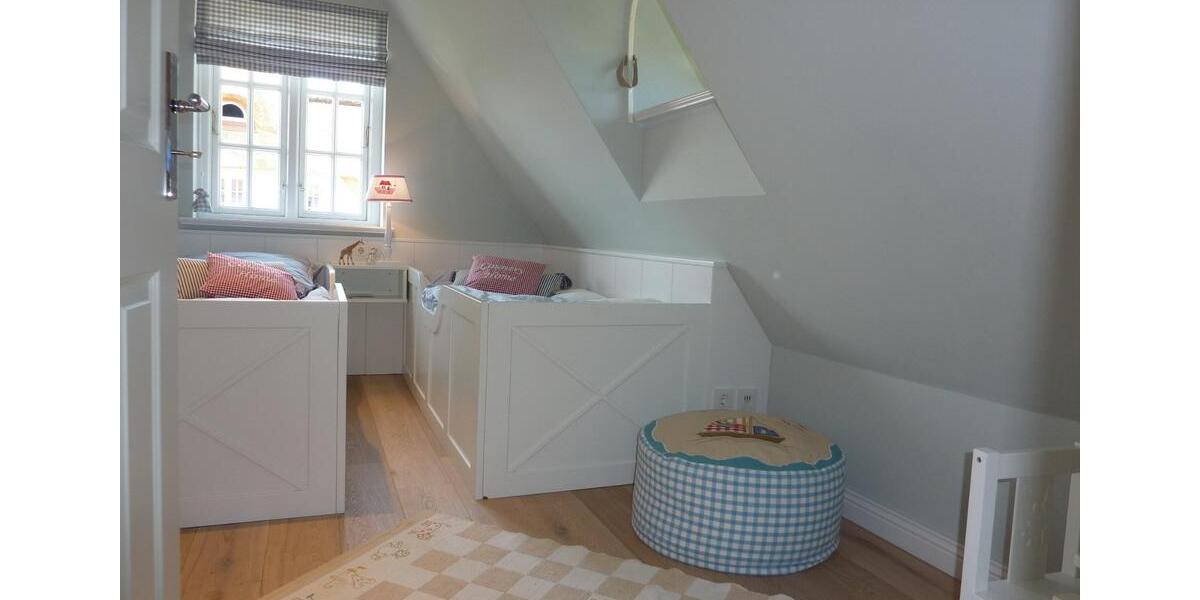 Wohnen auf Zeit Wyk Auf Föhr - 4 Zimmer, 150 m&sup2;, 210&euro; | Angebot:19037798