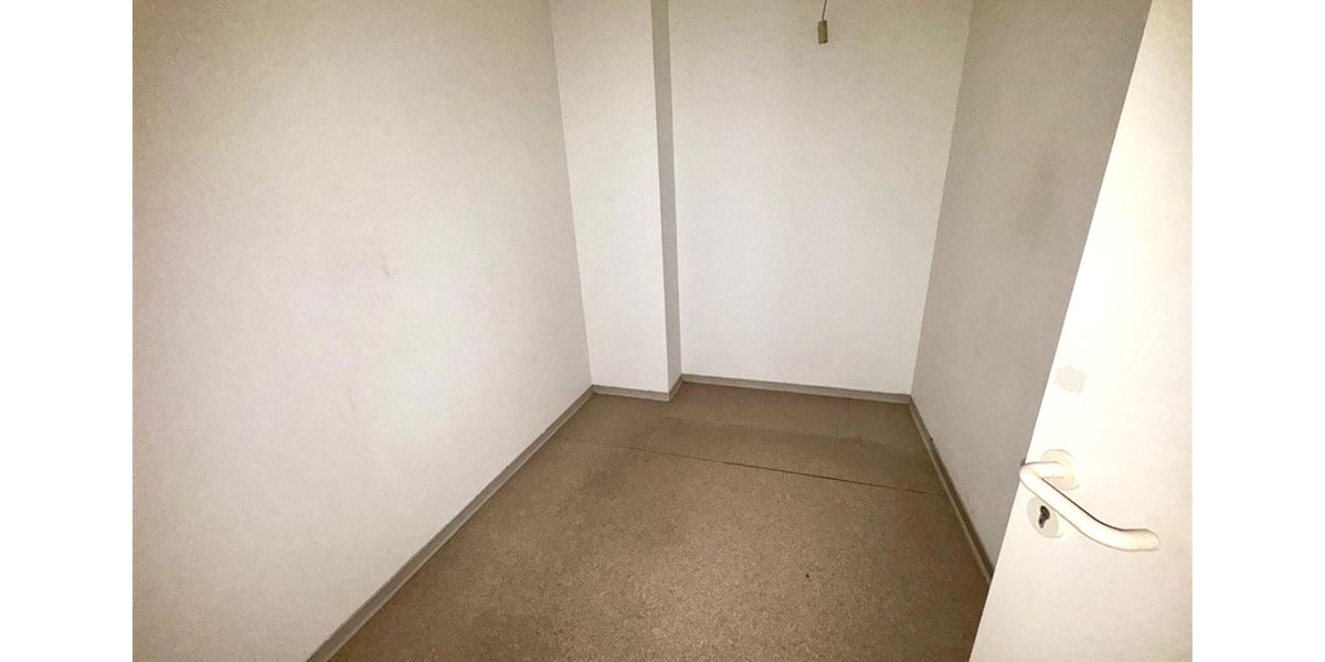 Gewerbeobjekt Kabelsketal - 1.990&euro; | Angebot:14524997