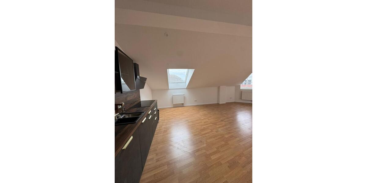 Dachgeschoßwohnung Berlin Treptow-Köpenick - 2 Zimmer, 63 m&sup2;, 1.325&euro; | Angebot:23407862