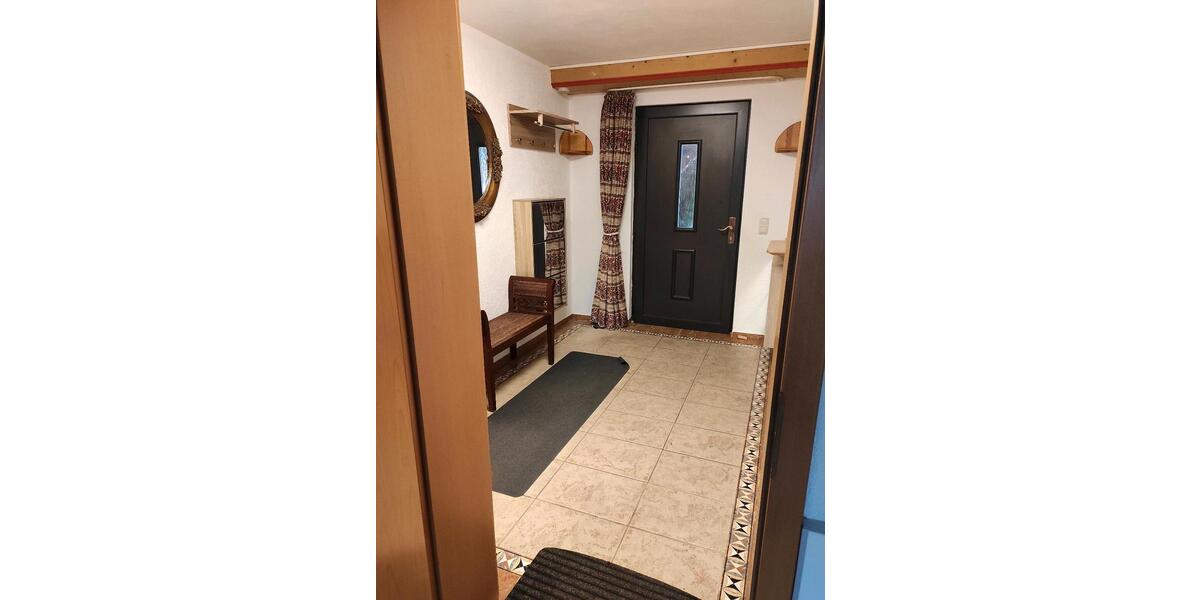 Reihenhaus Horgau - 6 Zimmer, 188 m&sup2;, 1.900&euro; | Angebot:24435997