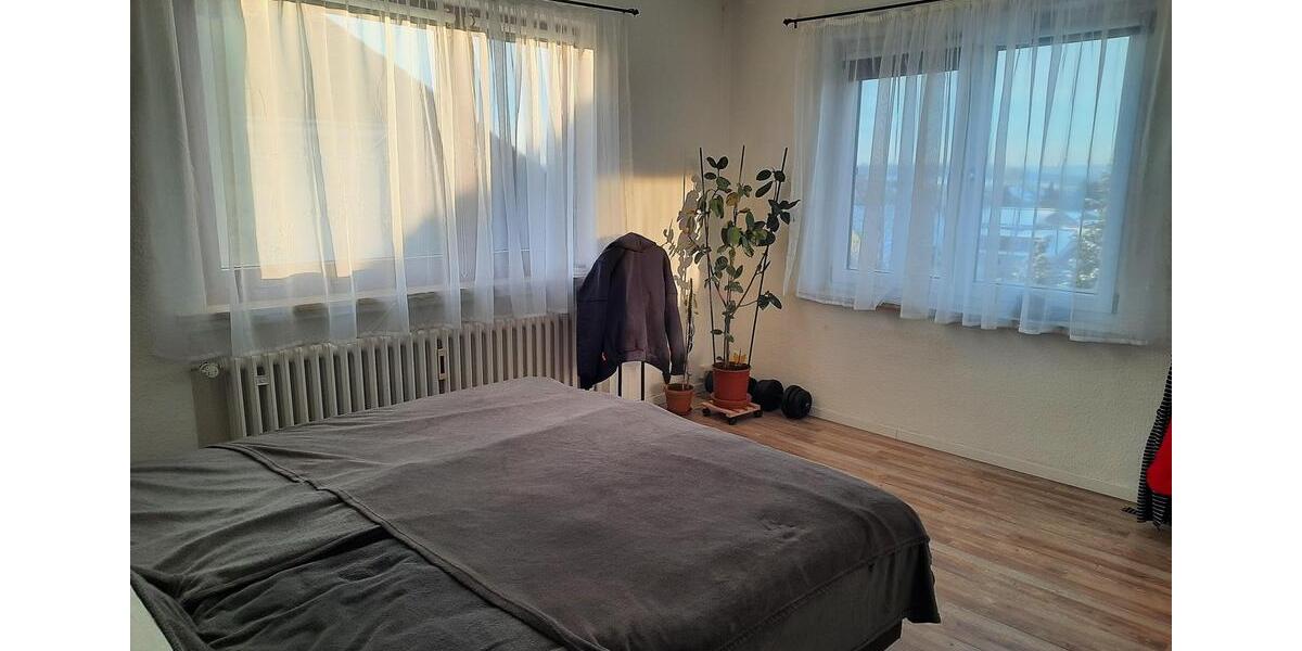 Schöne 4 Zimmerwohnung mit Balkon 4 zimmer