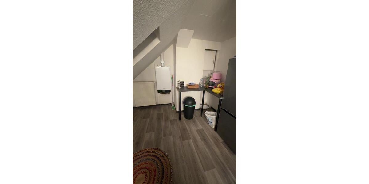 Dachgeschoßwohnung Quedlinburg - 3 Zimmer, 50 m&sup2;, 355&euro; | Angebot:26633187