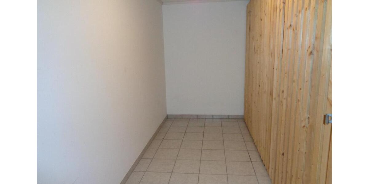 Etagenwohnung Colditz - 3 Zimmer, 70 m&sup2;, 400&euro; | Angebot:26621741