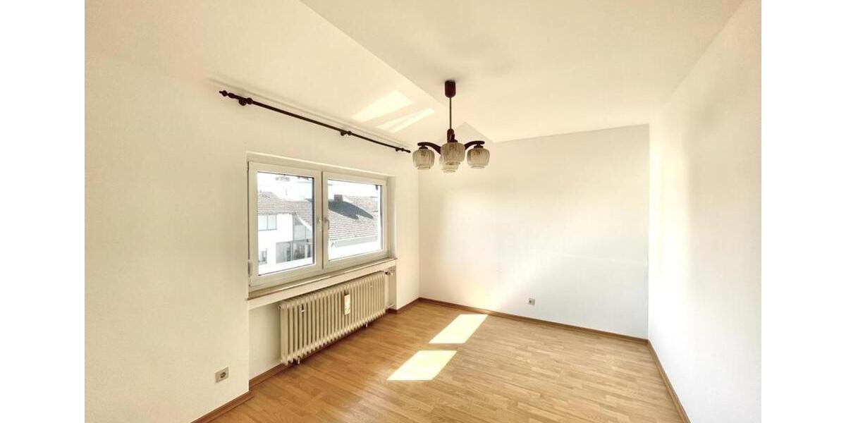 Einfamilienhaus Wiesbaden Mainz-Amöneburg - 4 Zimmer, 144 m&sup2;, 1.890&euro; | Angebot:24627214