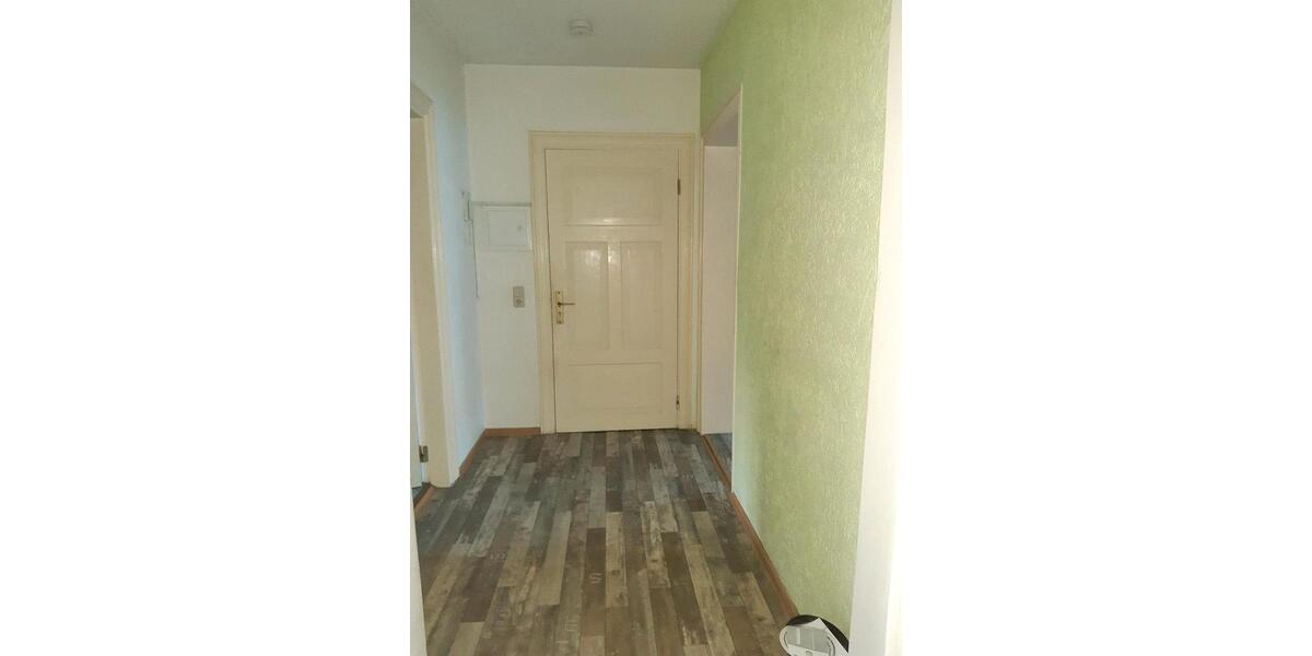 Etagenwohnung Weißwasser (Oberlausitz) - 2 Zimmer, 68 m&sup2;, 375&euro; | Angebot:25810297