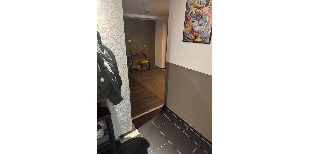 Etagenwohnung Vöhl - 1 Zimmer, 99 m&sup2;, 750&euro; | Angebot:26029531