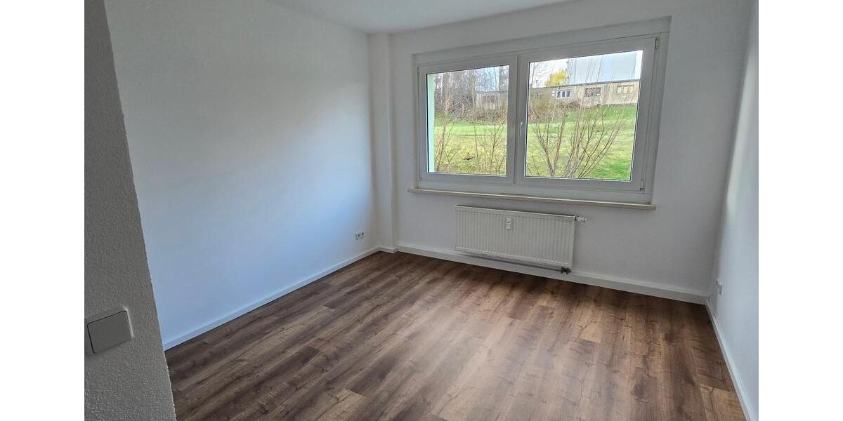 Etagenwohnung Mügeln - 4 Zimmer, 60 m&sup2;, 306&euro; | Angebot:26387338