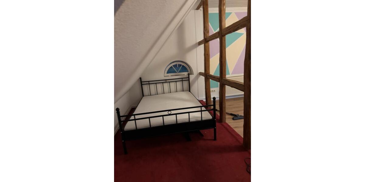 Etagenwohnung Haßbergen - 5 Zimmer, 135 m&sup2;, 1.050&euro; | Angebot:26403829
