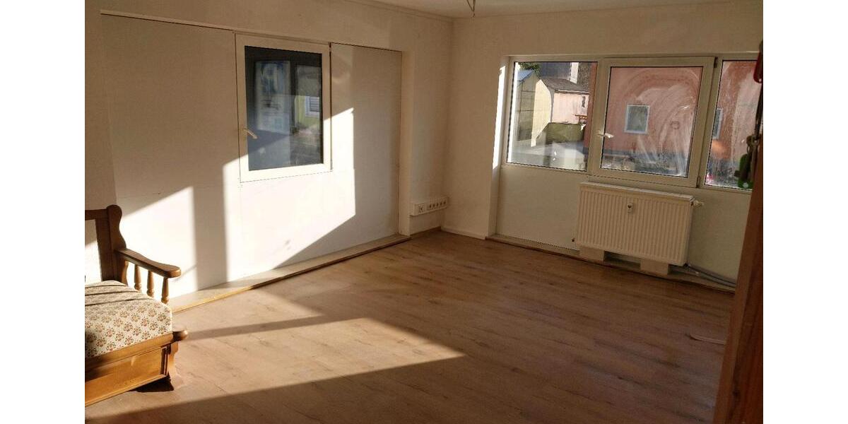 Erdgeschoßwohnung Heiligenstadt in Oberfranken - 5 Zimmer, 141 m&sup2;, 799&euro; | Angebot:25926244