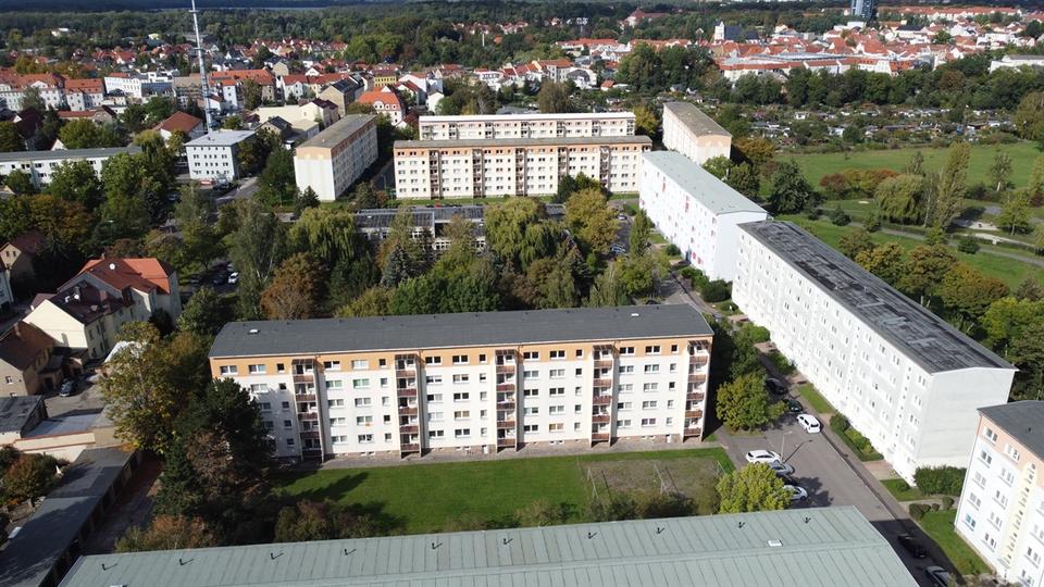 Etagenwohnung Borna - 2 Zimmer, 47 m&sup2;, 260&euro; | Angebot:23732771