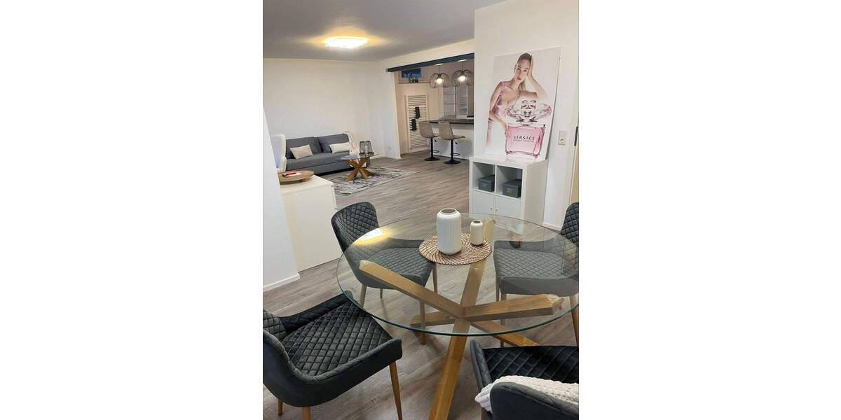 Möbilierte 2 Zimmer Wohnung mit Balkon u. Fahrstuhl in zentraler Lage in Bad Sobernheim zu vermieten 2 zimmer