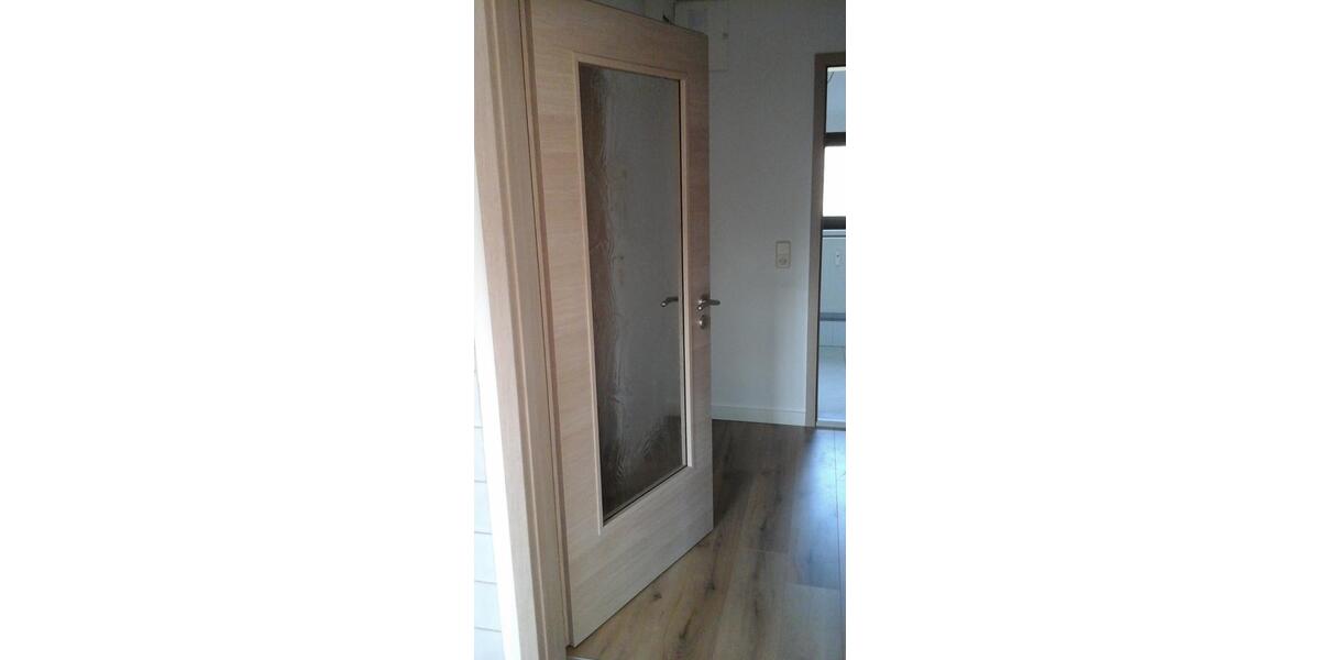 Dachgeschoßwohnung Lunzenau - 2 Zimmer, 43 m&sup2;, 250&euro; | Angebot:18969706