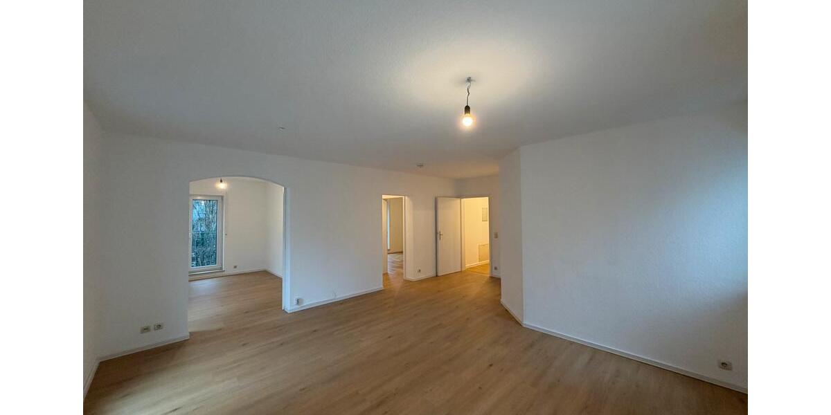 Wunderschöne helle 3-Zimmer Wohnung mit privatem Garten 3 zimmer