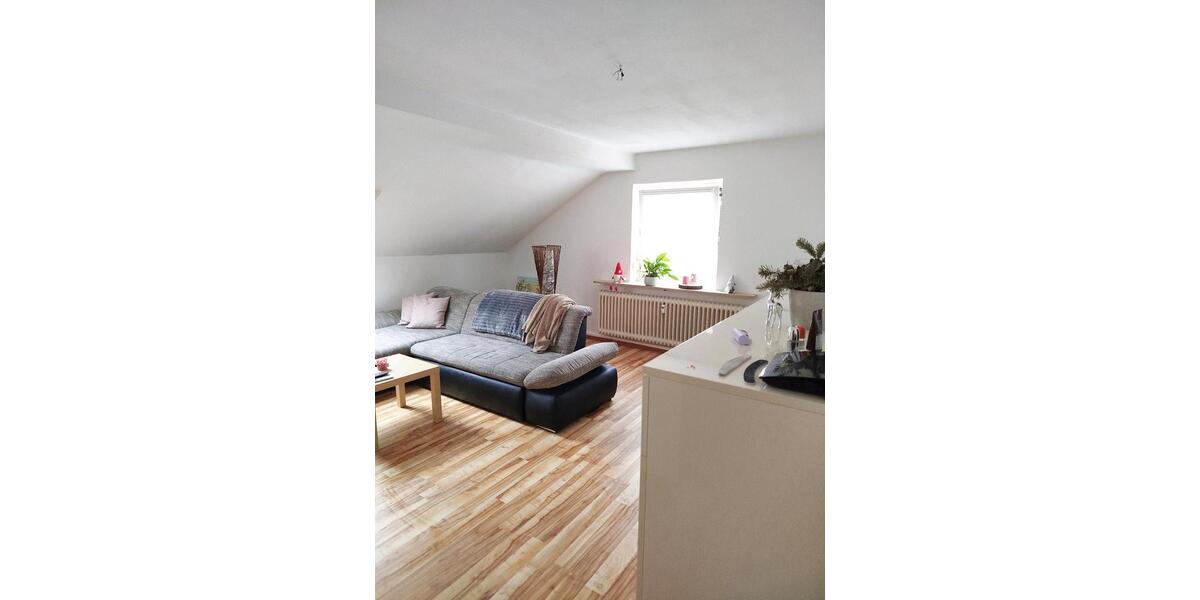 Etagenwohnung Mühlhausen - 3 Zimmer, 70 m&sup2;, 625&euro; | Angebot:25180019