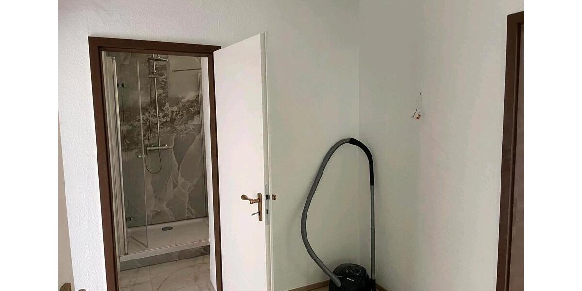 Etagenwohnung Sankt Augustin - 3 Zimmer, 78 m&sup2;, 1.300&euro; | Angebot:26566414