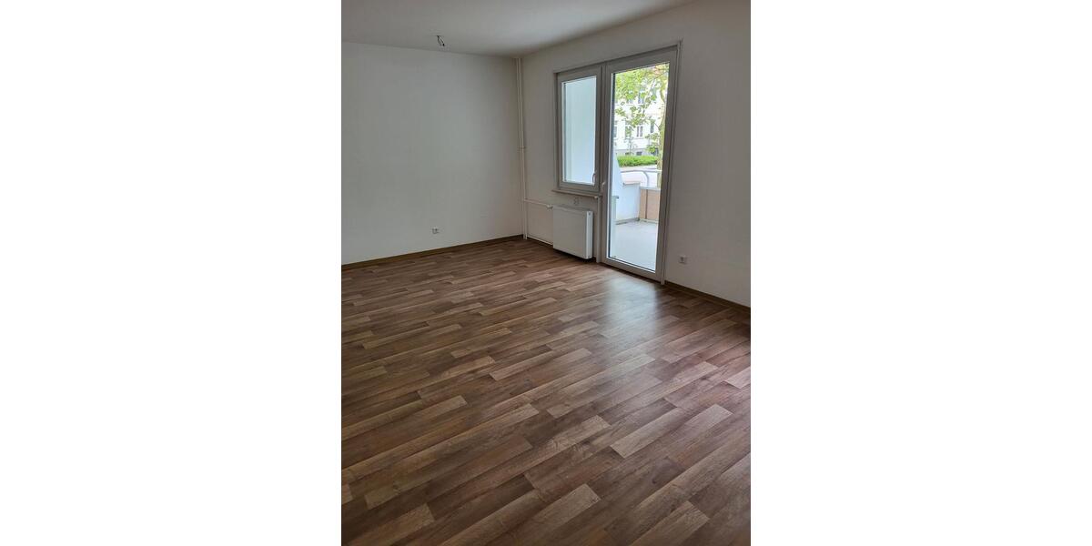 Erdgeschoßwohnung Rathenow - 2 Zimmer, 71 m&sup2;, 427&euro; | Angebot:26633855
