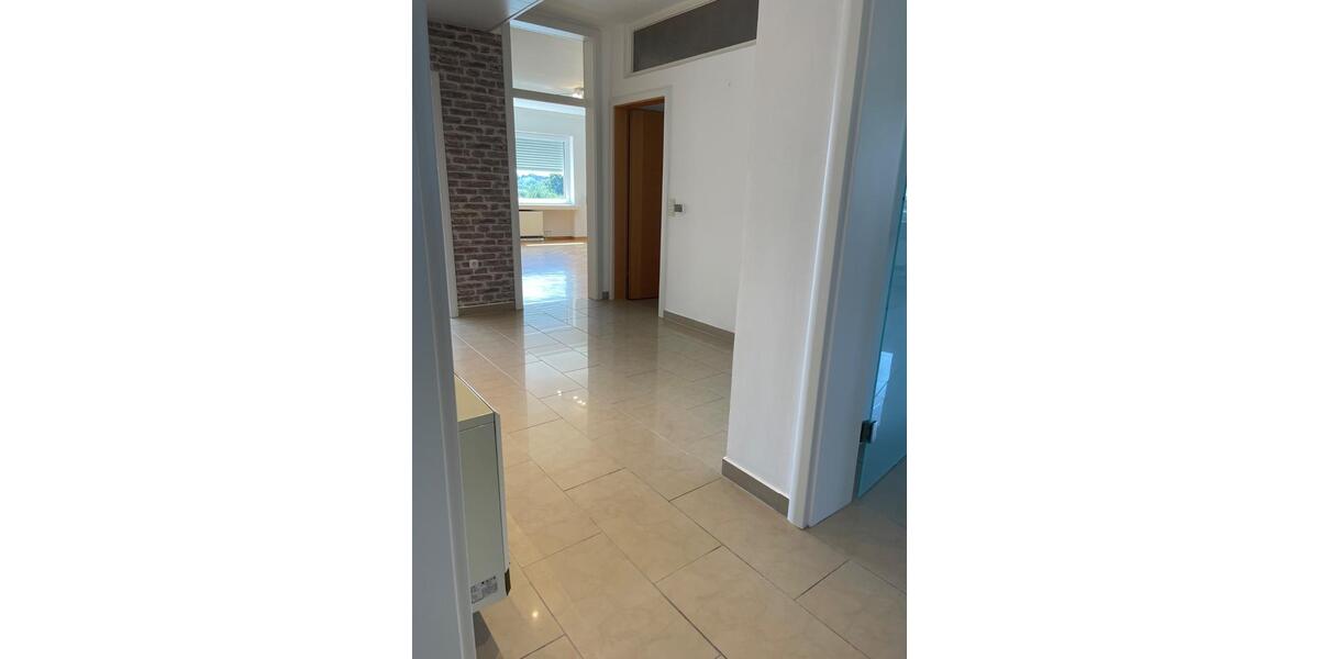 Hochparterre Braunschweig Timmerlah-Geitelde-Stiddien - 4 Zimmer, 122 m&sup2;, 930&euro; | Angebot:26296835