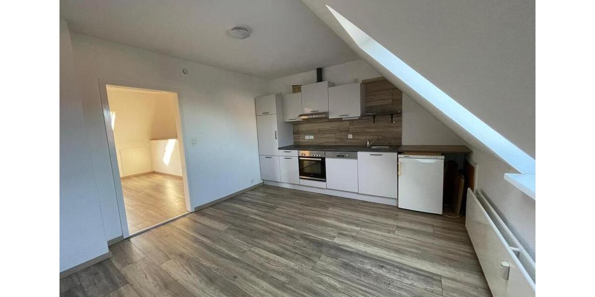 Dachgeschoßwohnung Selsingen - 3 Zimmer, 90 m&sup2;, 900&euro; | Angebot:26459695