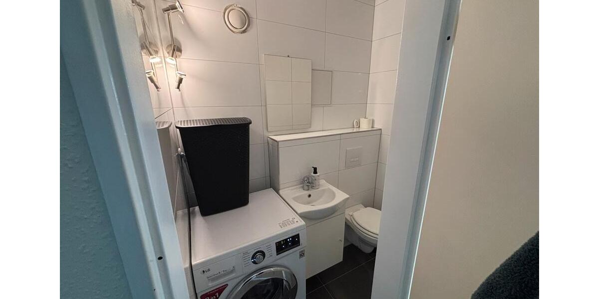 Etagenwohnung Köln Rodenkirchen - 3 Zimmer, 77 m&sup2;, 1.550&euro; | Angebot:26317740
