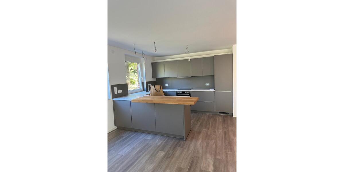 Erdgeschoßwohnung Lübeck Alt-Travemünde / Rönnau - 3 Zimmer, 93 m&sup2;, 1.860&euro; | Angebot:25987000