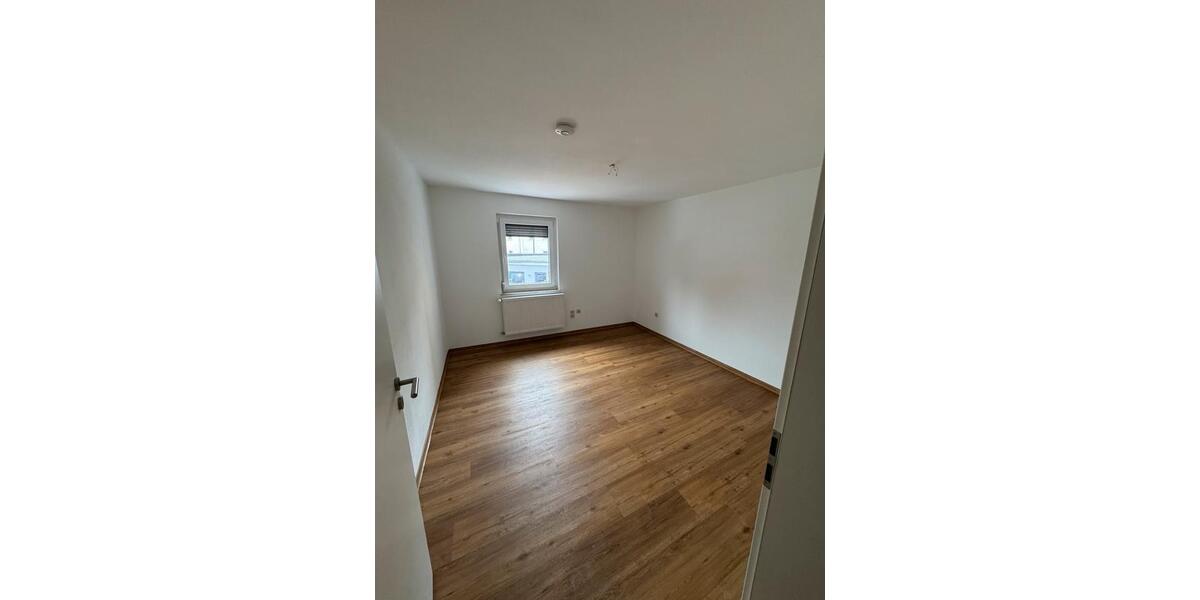 Gewerbeobjekt Weiden in der Oberpfalz - 250&euro; | Angebot:25904563