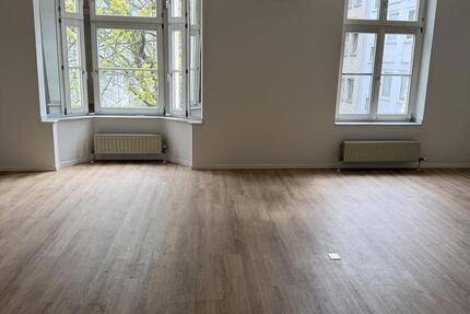 Wohnung Köln - 1 Zimmer, 61 m&sup2;, 1.518&euro; | Angebot:26632436