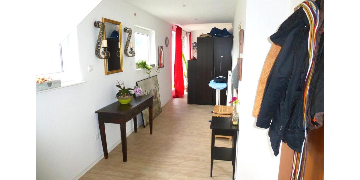 Einfamilienhaus Bad Breisig - 2.5 Zimmer, 77 m&sup2;, 625&euro; | Angebot:25968200