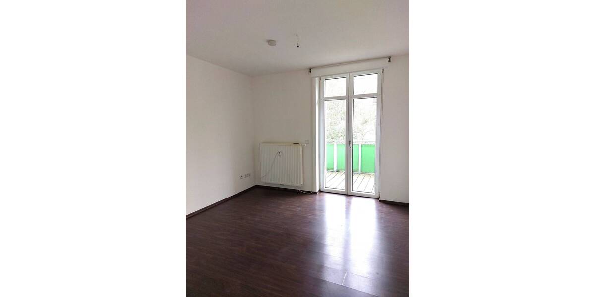 Etagenwohnung Dessau-Roßlau Kochstedt - 2 Zimmer, 37 m&sup2;, 305&euro; | Angebot:26155298