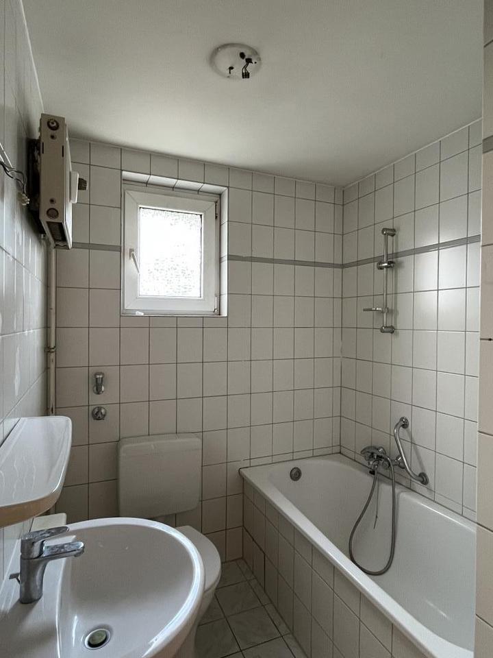 Hier wird renoviert ~ einzigartige Dachwohnung mit Sonnenbalkon zimmer