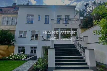 Wohnung zum Mieten in Mönchengladbach-Wickrath 1.495 € 142 m² 4 zimmer