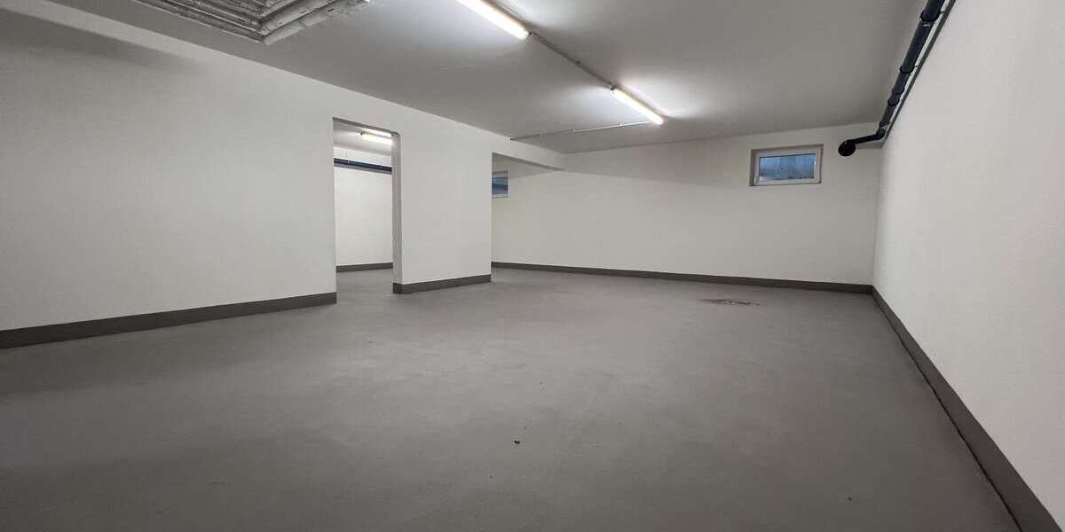 Halle in Ellerau 375 € 58 m² zimmer