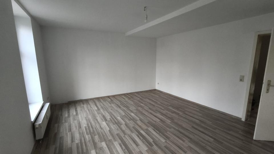 Erdgeschoßwohnung Burg - 2 Zimmer, 64 m&sup2;, 448&euro; | Angebot:24523503