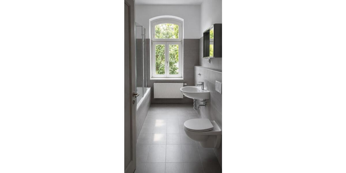 Etagenwohnung Halle (Saale) Damaschkestraße - 4 Zimmer, 95 m&sup2;, 930&euro; | Angebot:26656971
