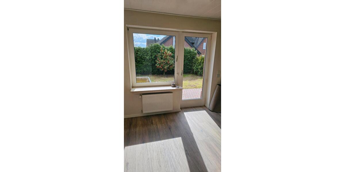 Erdgeschoßwohnung Hamminkeln - 4 Zimmer, 100 m&sup2;, 1.210&euro; | Angebot:26200582